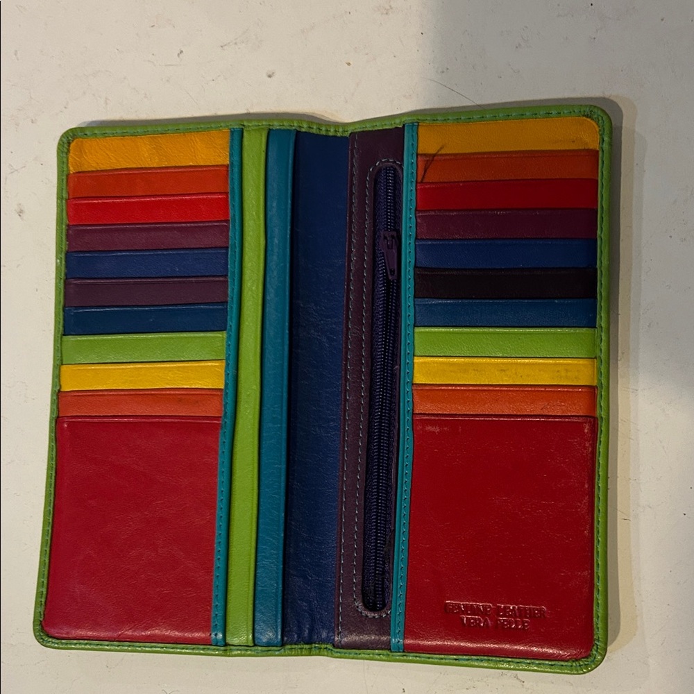 NWOT?? Colorful rainbow pride  Leather Wallet Vera Pelle